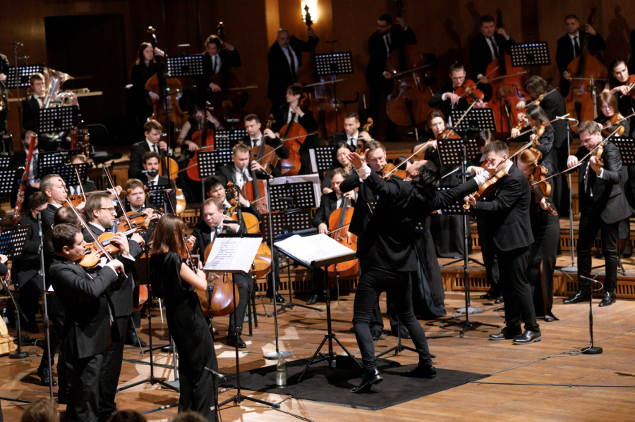 3-FEB-RQUESTA-MUSICAETERNA-Denis-Konovalov_0988-2048x1365